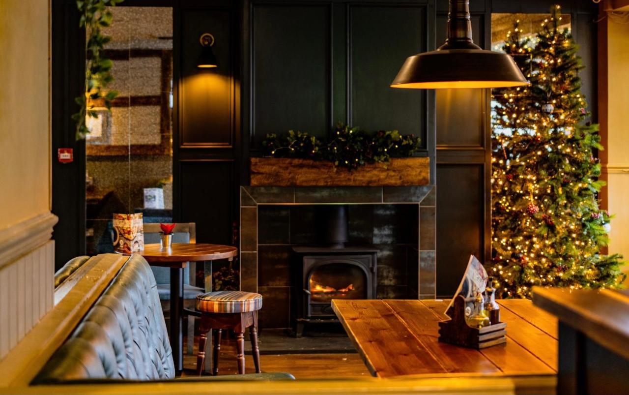 The Balavoulin - Pub With Rooms Aviemore Bagian luar foto