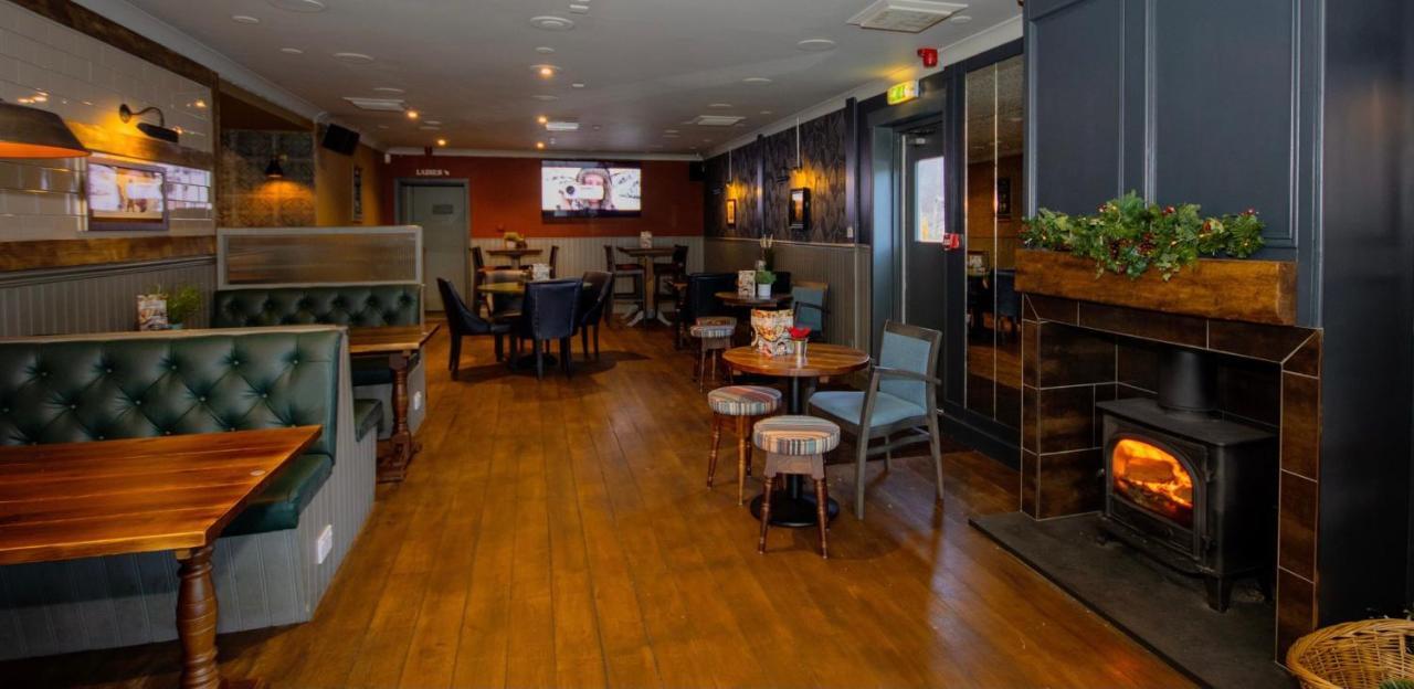The Balavoulin - Pub With Rooms Aviemore Bagian luar foto